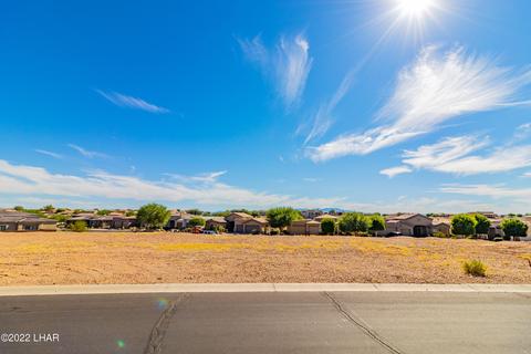 1926 E Troon Dr, Lake Havasu City, AZ 86404