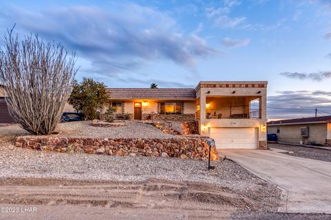 3340 Thunderbird Dr, Lake Havasu City, AZ 86406