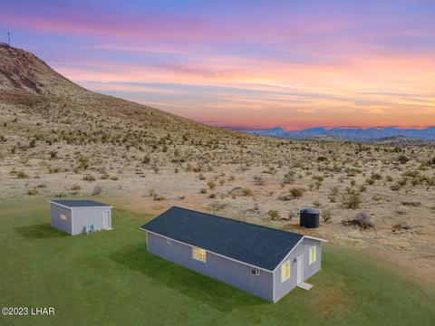 724 S Windy Ridge Dr, Kingman, AZ 86401
