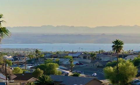 3108 Wrangler Ln S, Lake Havasu City, AZ 86404