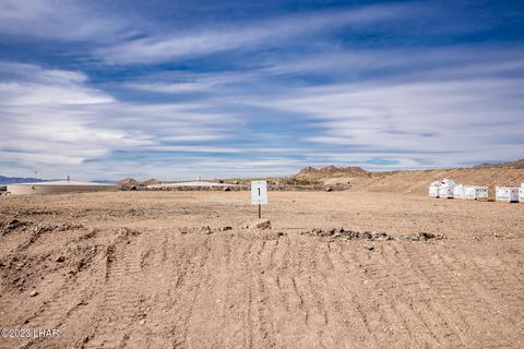 6701 Calle De La Luna, Lake Havasu City, AZ 86406