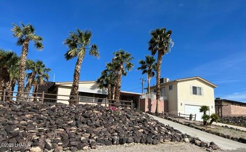 1070 Copper Dr, Bullhead City, AZ 86442