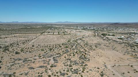 28648 Mule Ln, Bouse, AZ 85325 photo 8