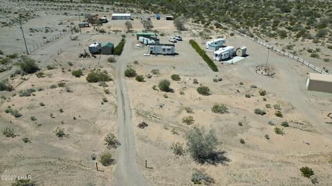 28648 Mule Ln, Bouse, AZ 85325 photo 11
