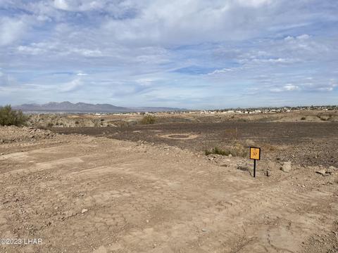 2419 Sunset Ridge Ct W, Lake Havasu City, AZ 86406