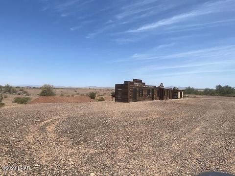25560 La Posa Rd, Bouse, AZ 85325 photo 3