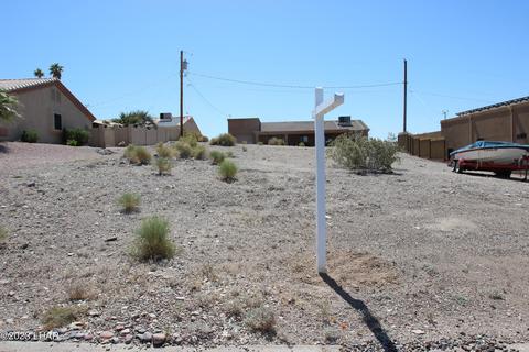 3258 Thundercloud Dr, Lake Havasu City, AZ 86406