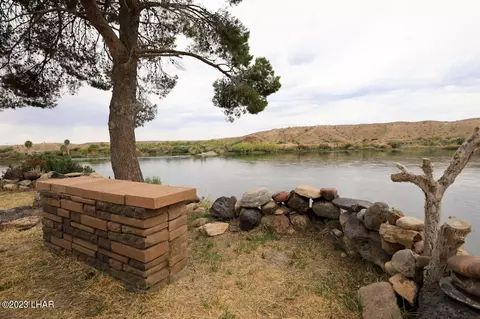 338 E Riverfront Dr, Parker, AZ 85344 photo 31