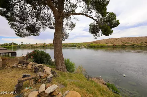338 E Riverfront Dr, Parker, AZ 85344 photo 32