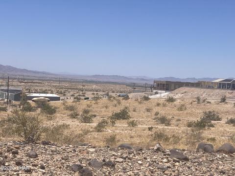 5117 E Aztec Pl, Topock, AZ 86436