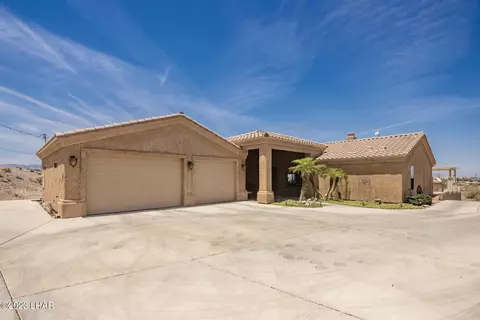 3940 Sponson Dr, Lake Havasu City, AZ 86406