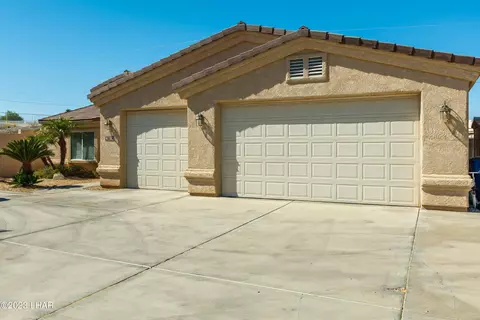 3028 Maverick Dr, Lake Havasu City, AZ 86404