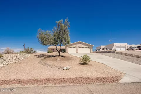 2171 Pima Dr N, Lake Havasu City, AZ 86403