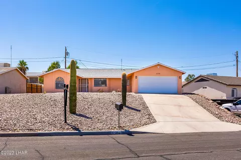 3730 Clearwater Dr, Lake Havasu City, AZ 86406