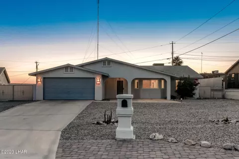 1527 Hawkeye Dr, Lake Havasu City, AZ 86406