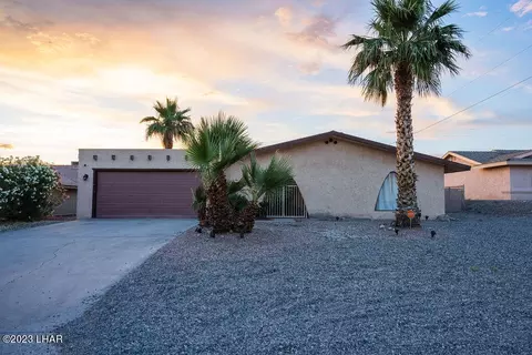 2191 Wallapai Dr, Lake Havasu City, AZ 86403