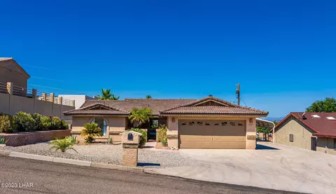 581 Hackberry Dr, Lake Havasu City, AZ 86403