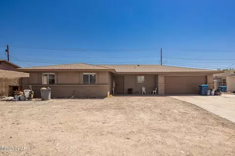 156 Acoma Blvd N, Lake Havasu City, AZ 86403