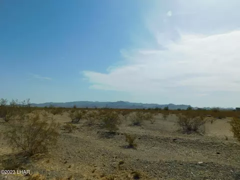 37681 Mcvay, Bouse, AZ 85325 photo 4