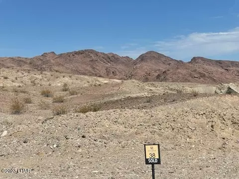 2544 Flat Irons Ln, Lake Havasu City, AZ 86406
