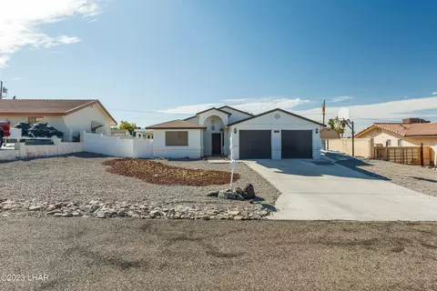 3852 N Mission Dr, Lake Havasu City, AZ 86406
