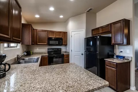 2932 E Luna, Kingman, AZ 86409 photo 36