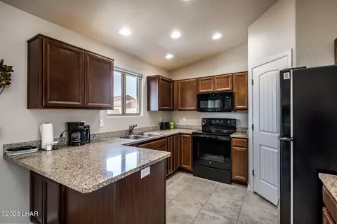 2932 E Luna, Kingman, AZ 86409 photo 35