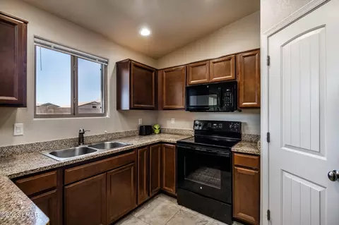2932 E Luna, Kingman, AZ 86409 photo 37