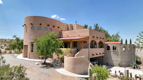 29975 N Driftwood Dr, Meadview, AZ 86444