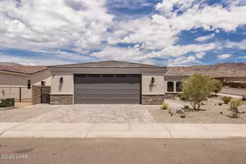 7991 Avienda De Las Colinas, Lake Havasu City, AZ 86406