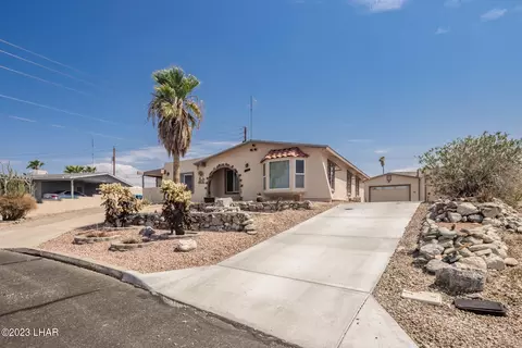 3070 Aladdin Dr, Lake Havasu City, AZ 86404