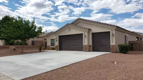 5338 N Prairie Heights Dr, Kingman, AZ 86409