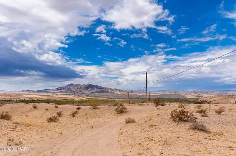 1009 Spring Ln, Lake Havasu City, AZ 86404