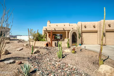 1081 Regency Dr, Lake Havasu City, AZ 86406