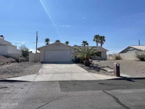 2930 Aladdin Dr, Lake Havasu City, AZ 86404