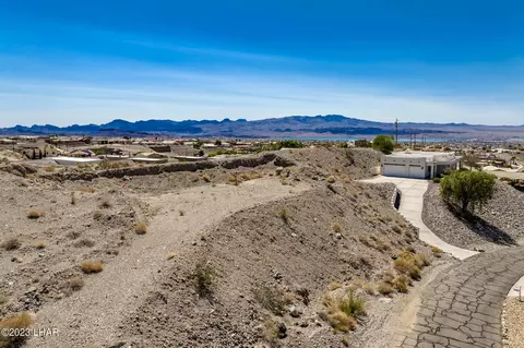 3790 Fortune Dr, Lake Havasu City, AZ 86404