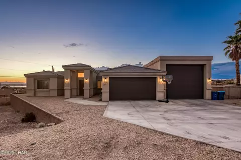 1111 Cascade Ln, Lake Havasu City, AZ 86406