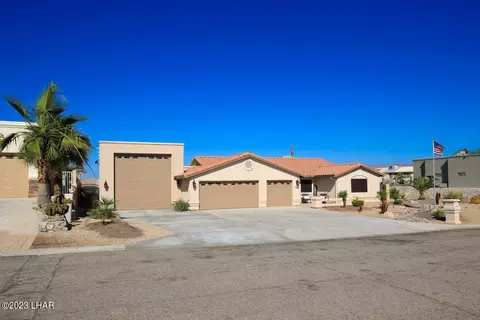 1401 Tamarack Dr, Lake Havasu City, AZ 86404