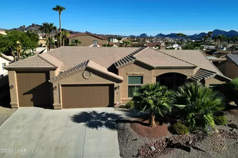 2080 Eagle Dr, Lake Havasu City, AZ 86406