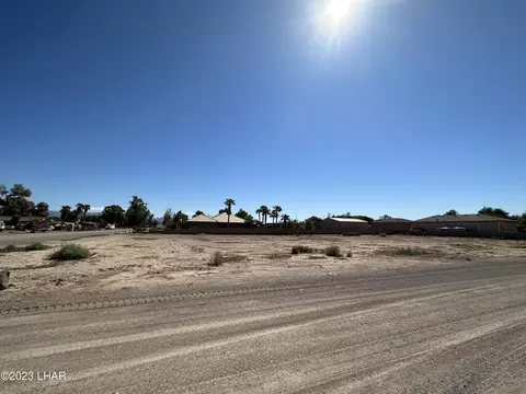 1880 E Ironwood Dr, Mohave Valley, AZ 86440
