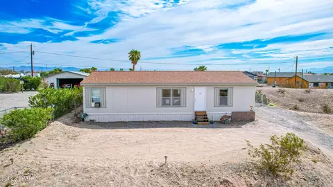 13140 Tanque Verde Dr, Topock, AZ 86436