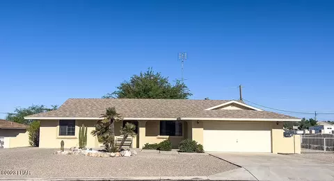 668 Apache Dr, Lake Havasu City, AZ 86406