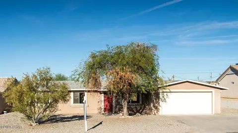 3635 Clearwater Dr, Lake Havasu City, AZ 86406