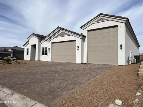 1731 E Persimmon Ave, Lake Havasu City, AZ 86404