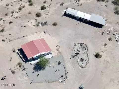 44660 Joshua Dr, Bouse, AZ 85325