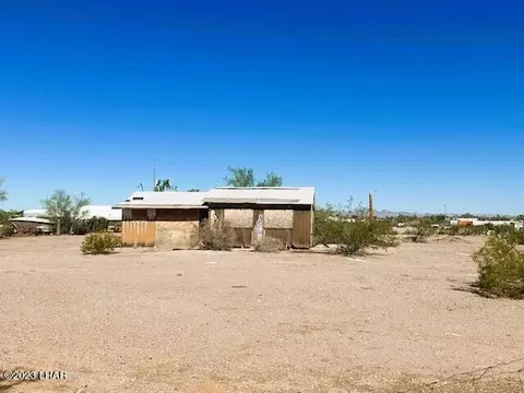 44087 Ironwood St, Bouse, AZ 85325