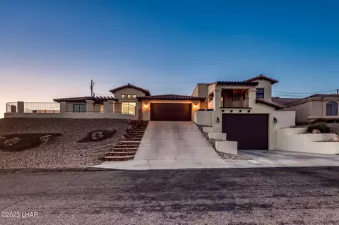 2741 Bamboo Dr, Lake Havasu City, AZ 86404