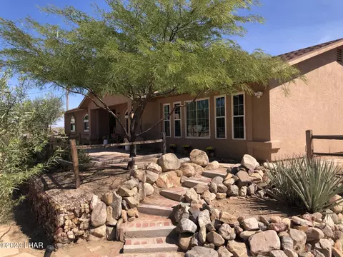 2272 E Valley View Rd, Kingman, AZ 86409 photo 3