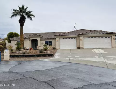 3871 Chesapeake Pl, Lake Havasu City, AZ 86406