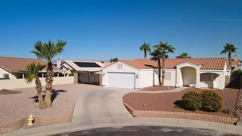 2213 Bonanza Ct, Bullhead City, AZ 86442